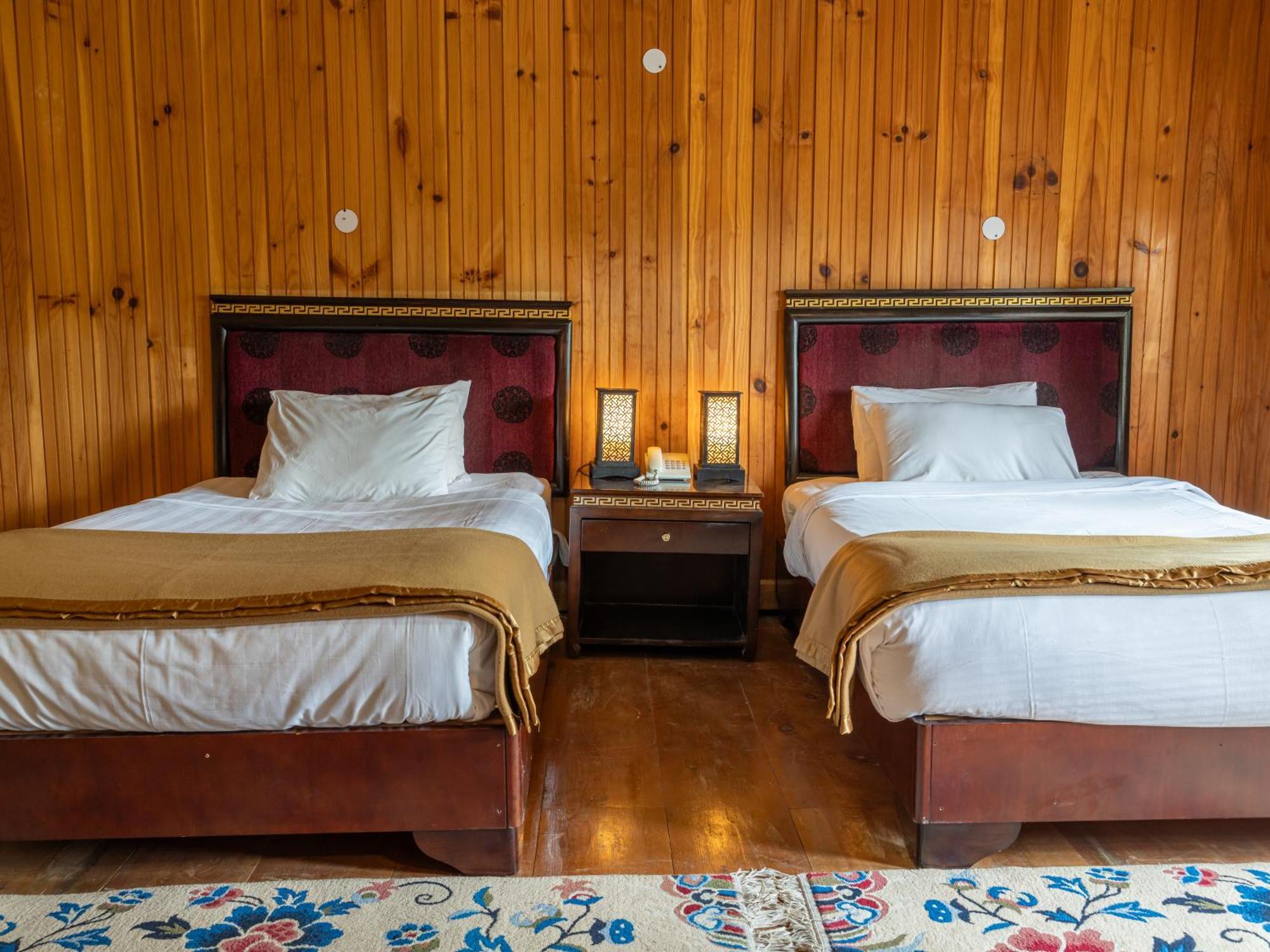 Tiger'S Nest Resort - Best Resort In Paro Exterior foto
